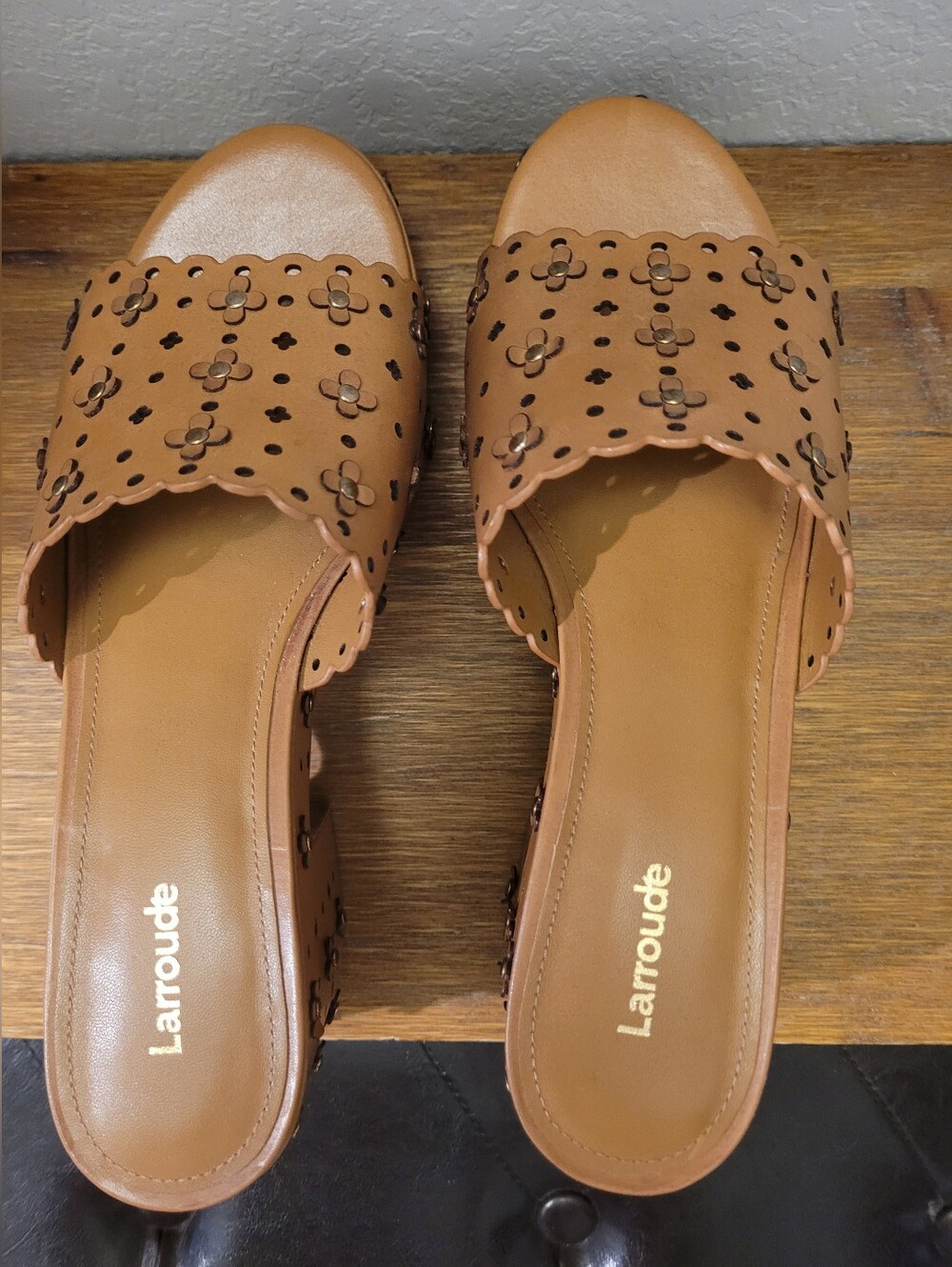 Larroude Brown Floral Laser-Cut Studded Platform Slide Heels, Sz10 - Picture 11 of 15